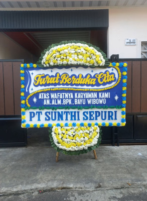 Papan Bunga Duka di Bontang Selatan