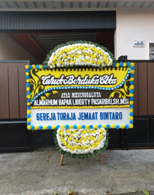 Papan Bunga Duka di Bontang Selatan